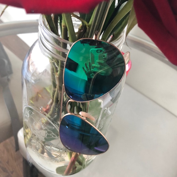 Ray Bans - Picture 2 of 5